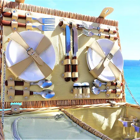 Grand Des Sablettes Plage, Curio Collection By Hilton Hotel La Seyne-sur-Mer