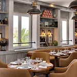 Grand Des Sablettes Plage, Curio Collection By Hilton 4* La Seyne-sur-Mer