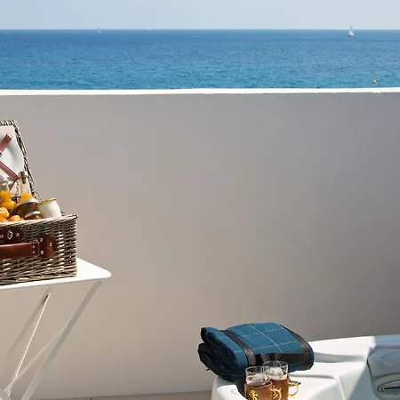 Grand Des Sablettes Plage, Curio Collection By Hilton Ξενοδοχείο