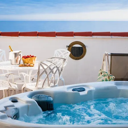 Grand Des Sablettes Plage, Curio Collection By Hilton 4* La Seyne-sur-Mer