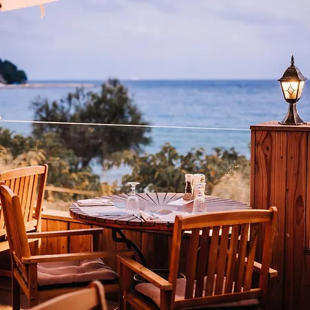 Grand Des Sablettes Plage, Curio Collection By Hilton Ξενοδοχείο La Seyne-sur-Mer