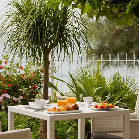 Grand Des Sablettes Plage, Curio Collection By Hilton La Seyne-sur-Mer