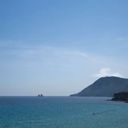 Grand Des Sablettes Plage, Curio Collection By Hilton 4* La Seyne-sur-Mer